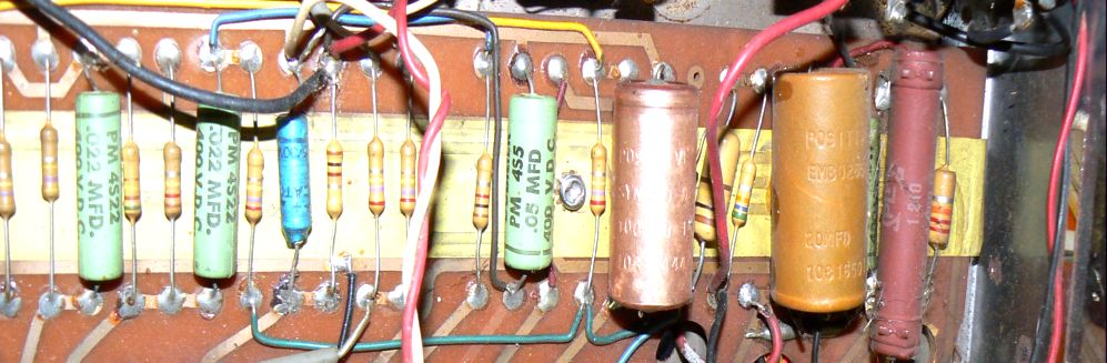 mormoiron-amplificateur-a-lampes-ampeg